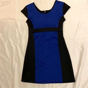 Cheryl Creations Girl’s royal blue & black cap sleeve dress size Small(7-8) NWT